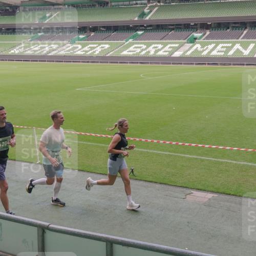 13.09.2026 - 21. swb-Marathon Bremen Michael Burmester http://msf.ph/oto/10328081 13.09.2026 12:58:12 Laufen im Stadion 141, 148, 334, 511, 672, 769, 776, 789, 790, 857, 909, 1010, 1119, 1191, 1199, 1254, 1281, 1535, 1601, 1642, 1647, 1752, 1809, 1881, 1900, 1931, 1933, 2046, 2051, 2075, 2324, 2343, 2367, 2371, 2397, 2402, 2423, 2425, 2493, 2577, 2640, 2671, 2771, 2807, 2903, 2904, 3021, 3051, 3078, 3120, 3138, 3148, 3182, 3186, 3319, 3338, 3435, 3450, 3458, 3514, 3534, 3560, 3634, 3655, 3685, 3690, 3695, 3760, 3813, 3866, 3933, 3939, 4101, 4120, 4174, 4316, 205 meine-sportfotos.de