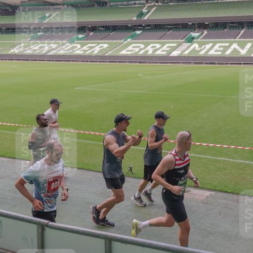 13.09.2026 - 21. swb-Marathon Bremen Michael Burmester http://msf.ph/oto/10328119 13.09.2026 12:58:14 Laufen im Stadion 141, 148, 334, 511, 672, 769, 776, 789, 790, 857, 909, 1010, 1119, 1191, 1199, 1254, 1281, 1535, 1601, 1642, 1647, 1752, 1809, 1881, 1900, 1931, 1933, 2046, 2051, 2075, 2324, 2343, 2367, 2371, 2397, 2402, 2423, 2425, 2493, 2577, 2640, 2671, 2771, 2807, 2885, 2903, 2904, 3021, 3051, 3078, 3098, 3120, 3138, 3148, 3182, 3186, 3233, 3319, 3338, 3435, 3450, 3458, 3514, 3534, 3560, 3634, 3655, 3685, 3690, 3695, 3760, 3866, 3933, 3939, 4101, 4120, 4174, 4316, 205 meine-sportfotos.de