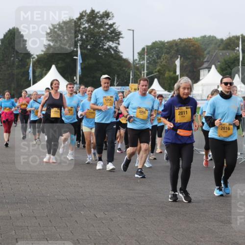 13.09.2026 - Kiel Lauf Andreas Tolksdorf http://msf.ph/oto/10328300 13.09.2026 09:29:23 Kiellinie 36, 11444, 11445, 5254, 3, 3205, 2811, 39, 2816 meine-sportfotos.de