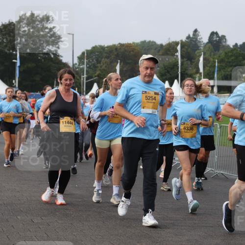 13.09.2026 - Kiel Lauf Andreas Tolksdorf http://msf.ph/oto/10328357 13.09.2026 09:29:25 Kiellinie 111411, 12417, 9707, 11444, 39, 5254, 002, 6336, 4, 39, 3205, 395 meine-sportfotos.de