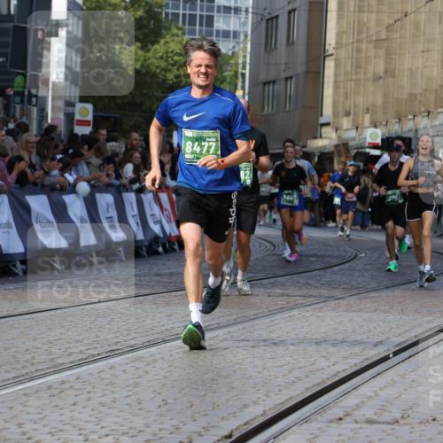13.09.2026 - 21. swb-Marathon Bremen Strokosch-Dieckow http://msf.ph/oto/10328433 13.09.2026 13:13:26 Ziel 280, 313, 621, 868, 987, 1207, 2498, 2559, 2801, 2858, 3566, 3625, 4582, 5345, 5379, 5769, 6349, 7874, 8291, 8419, 8464, 9092, 9217, 13140, 779, 2401, 2767, 2882, 7493, 8477, 8840, 9442, 13099 meine-sportfotos.de