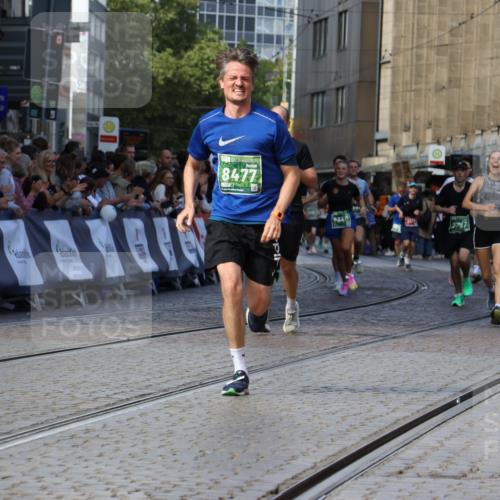13.09.2026 - 21. swb-Marathon Bremen Strokosch-Dieckow http://msf.ph/oto/10328446 13.09.2026 13:13:26 Ziel 280, 313, 621, 868, 987, 1207, 2498, 2559, 2801, 2858, 3566, 3625, 4582, 5345, 5379, 5769, 6349, 7874, 8291, 8419, 8464, 9092, 9217, 13140, 779, 2401, 2767, 2882, 7493, 8477, 8840, 9442, 13099 meine-sportfotos.de