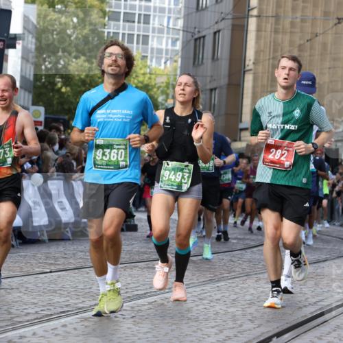 13.09.2026 - 21. swb-Marathon Bremen Strokosch-Dieckow http://msf.ph/oto/10328522 13.09.2026 13:25:04 Ziel 282, 1516, 1582, 2280, 2761, 3015, 3375, 3524, 4198, 4262, 4277, 5328, 5664, 6360, 6626, 6807, 7854, 8636, 8853, 8881, 9541, 10069, 10071, 10097, 10103, 1080, 1119, 1166, 1436, 1448, 2046, 2322, 3105, 3168, 3187, 4294, 4459, 4918, 6113, 7306, 7326, 8245, 9036, 9073, 9360, 9493, 9563, 13088 meine-sportfotos.de