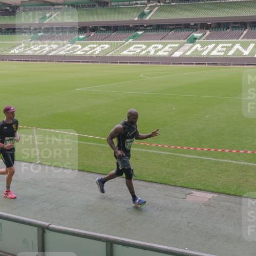 13.09.2026 - 21. swb-Marathon Bremen Michael Burmester http://msf.ph/oto/10328557 13.09.2026 12:58:50 Laufen im Stadion 141, 148, 191, 226, 232, 334, 511, 672, 745, 789, 790, 909, 972, 1010, 1080, 1119, 1166, 1191, 1199, 1281, 1516, 1535, 1642, 1647, 1752, 1881, 1931, 1933, 2046, 2210, 2289, 2324, 2343, 2367, 2371, 2397, 2423, 2425, 2577, 2771, 2806, 2807, 2827, 2885, 2899, 2903, 2953, 2961, 2979, 3015, 3021, 3051, 3098, 3120, 3124, 3138, 3148, 3182, 3186, 3190, 3233, 3319, 3338, 3435, 3516, 3531, 3534, 3560, 3652, 3655, 3685, 3690, 3695, 3866, 3933, 3934, 4120, 205 meine-sportfotos.de