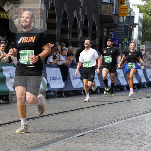 13.09.2026 - 21. swb-Marathon Bremen Strokosch-Dieckow http://msf.ph/oto/10328585 13.09.2026 13:13:30 Ziel 280, 313, 621, 868, 987, 1207, 2498, 2559, 2962, 3566, 3625, 4582, 5345, 5769, 6038, 6349, 6394, 7874, 8197, 8291, 8419, 8464, 9092, 9217, 2401, 2767, 3413, 7493, 7707, 8840, 9442, 9884, 13099 meine-sportfotos.de