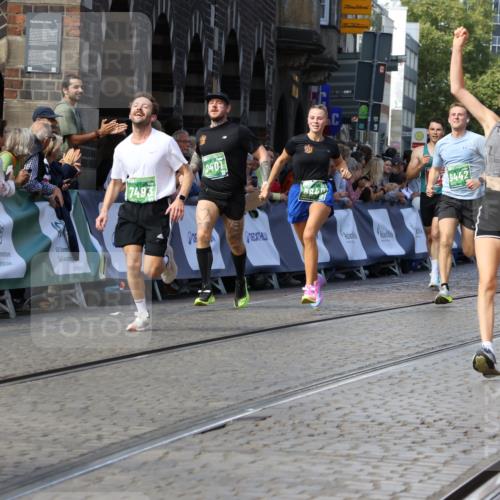 13.09.2026 - 21. swb-Marathon Bremen Strokosch-Dieckow http://msf.ph/oto/10328645 13.09.2026 13:13:31 Ziel 280, 313, 621, 868, 987, 1207, 2130, 2498, 2962, 3566, 3625, 4582, 5345, 5769, 6038, 6349, 6394, 7874, 8197, 8291, 8419, 8464, 9092, 9217, 2401, 2767, 3413, 7493, 7707, 8840, 9442, 9884, 13099 meine-sportfotos.de