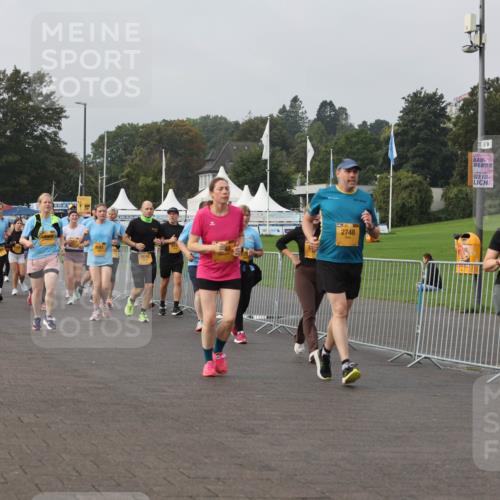 13.09.2026 - Kiel Lauf Andreas Tolksdorf http://msf.ph/oto/10329042 13.09.2026 09:30:14 Kiellinie 2485, 8041, 2748, 8115 meine-sportfotos.de