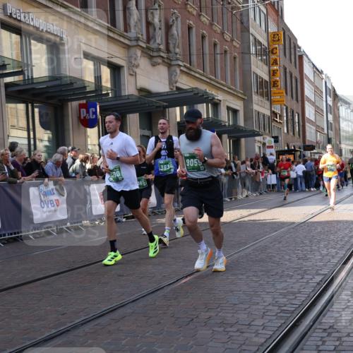 13.09.2026 - 21. swb-Marathon Bremen Strokosch-Dieckow http://msf.ph/oto/10329060 13.09.2026 13:21:28 Ziel 141, 572, 1130, 1209, 1254, 2088, 2397, 2570, 3290, 3338, 3435, 3695, 3774, 3930, 3934, 4581, 4735, 5193, 5542, 6865, 6976, 7098, 7176, 8384, 8438, 8947, 9048, 9059, 9421, 10120, 13145, 226, 2904, 2979, 3120, 3202, 3534, 3655, 4165, 4234, 4445, 4484, 4519, 4734, 6357, 6862, 8184, 8270, 8323, 8408, 8730, 8791, 8923, 9048, 9267, 9268, 9514, 9722, 9900 meine-sportfotos.de