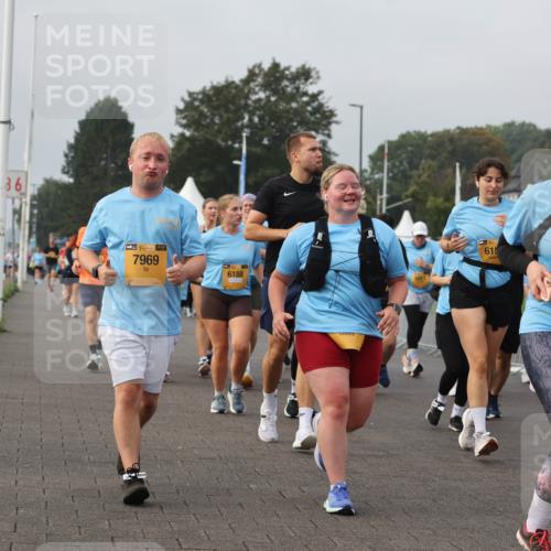 13.09.2026 - Kiel Lauf Andreas Tolksdorf http://msf.ph/oto/10329129 13.09.2026 09:30:20 Kiellinie 36, 38, 7969, 6188, 615, 38, 2485 meine-sportfotos.de