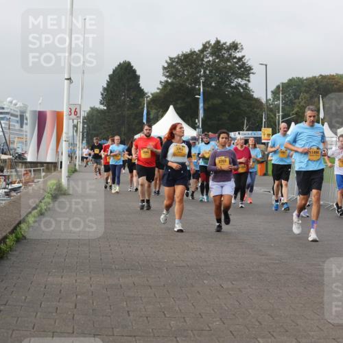 13.09.2026 - Kiel Lauf Andreas Tolksdorf http://msf.ph/oto/10329201 13.09.2026 09:30:29 Kiellinie 36, 2949, 3702, 3703, 11494, 1774 meine-sportfotos.de