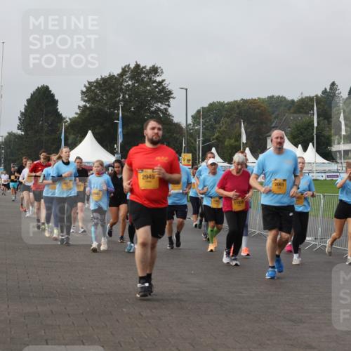 13.09.2026 - Kiel Lauf Andreas Tolksdorf http://msf.ph/oto/10329278 13.09.2026 09:30:34 Kiellinie 36, 4911, 10929, 5940, 2949, 11828, 2061 meine-sportfotos.de