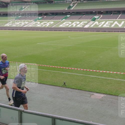 13.09.2026 - 21. swb-Marathon Bremen Michael Burmester http://msf.ph/oto/10329283 13.09.2026 12:59:54 Laufen im Stadion 135, 148, 191, 226, 232, 260, 342, 651, 745, 972, 1080, 1166, 1209, 1368, 1493, 1494, 1516, 1650, 1861, 1935, 1963, 2088, 2210, 2289, 2293, 2306, 2322, 2367, 2427, 2481, 2517, 2570, 2577, 2686, 2700, 2708, 2806, 2807, 2827, 2885, 2899, 2906, 2914, 2953, 2961, 2979, 3015, 3021, 3076, 3098, 3105, 3120, 3124, 3145, 3168, 3173, 3190, 3233, 3273, 3354, 3435, 3480, 3516, 3531, 3642, 3652, 3729, 3774, 3855, 3856, 3861, 3930, 3934 meine-sportfotos.de