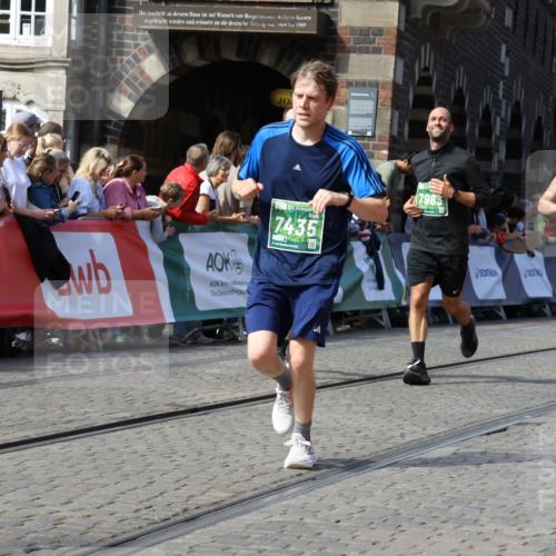 13.09.2026 - 21. swb-Marathon Bremen Strokosch-Dieckow http://msf.ph/oto/10329303 13.09.2026 13:14:04 Ziel 524, 683, 1704, 1707, 1937, 2401, 2422, 2767, 3236, 3413, 5443, 6451, 7210, 7283, 7493, 7707, 8840, 9442, 9884, 13099, 107, 235, 1542, 1998, 2043, 2084, 2203, 2913, 2922, 4728, 5986, 6145, 7029, 7591, 7659, 7963, 8886, 8919, 9783 meine-sportfotos.de