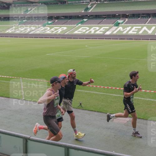 13.09.2026 - 21. swb-Marathon Bremen Michael Burmester http://msf.ph/oto/10329356 13.09.2026 13:00:01 Laufen im Stadion 135, 191, 226, 232, 260, 342, 651, 745, 972, 1080, 1166, 1209, 1368, 1493, 1494, 1516, 1650, 1861, 1935, 1963, 2088, 2210, 2289, 2293, 2306, 2322, 2367, 2427, 2481, 2490, 2517, 2570, 2577, 2658, 2686, 2700, 2708, 2806, 2827, 2885, 2899, 2906, 2914, 2953, 2961, 2967, 2979, 3015, 3021, 3076, 3098, 3105, 3120, 3124, 3145, 3168, 3173, 3190, 3233, 3273, 3354, 3385, 3435, 3480, 3516, 3531, 3642, 3652, 3729, 3774, 3855, 3856, 3861, 3930, 3934 meine-sportfotos.de