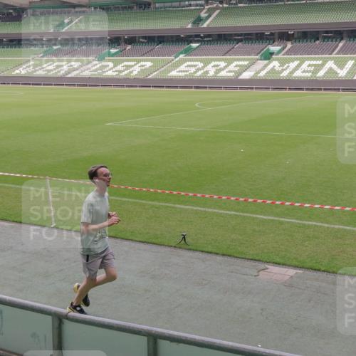 13.09.2026 - 21. swb-Marathon Bremen Michael Burmester http://msf.ph/oto/10329402 13.09.2026 13:00:05 Laufen im Stadion 135, 191, 226, 232, 242, 260, 342, 651, 687, 745, 972, 1080, 1166, 1209, 1368, 1493, 1494, 1516, 1650, 1861, 1935, 1963, 2088, 2210, 2289, 2293, 2306, 2322, 2367, 2427, 2481, 2490, 2517, 2570, 2577, 2658, 2686, 2700, 2708, 2781, 2806, 2827, 2885, 2899, 2906, 2914, 2953, 2961, 2967, 2979, 3015, 3021, 3076, 3098, 3105, 3120, 3124, 3145, 3168, 3173, 3190, 3233, 3273, 3354, 3385, 3435, 3480, 3516, 3531, 3642, 3652, 3729, 3774, 3855, 3856, 3861, 3930, 3934 meine-sportfotos.de