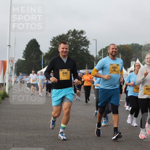 13.09.2026 - Kiel Lauf Andreas Tolksdorf http://msf.ph/oto/10329634 13.09.2026 09:30:55 Kiellinie 840, 4907, 8830, 6057, 919, 05 meine-sportfotos.de