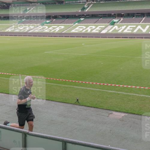 13.09.2026 - 21. swb-Marathon Bremen Michael Burmester http://msf.ph/oto/10329777 13.09.2026 13:00:38 Laufen im Stadion 135, 232, 242, 260, 282, 318, 342, 440, 651, 687, 745, 1080, 1166, 1209, 1368, 1448, 1493, 1494, 1516, 1582, 1650, 1861, 1935, 1963, 2088, 2289, 2293, 2306, 2322, 2370, 2409, 2427, 2481, 2485, 2490, 2491, 2517, 2560, 2561, 2570, 2627, 2658, 2686, 2700, 2708, 2781, 2806, 2899, 2906, 2914, 2953, 2961, 2967, 3015, 3076, 3105, 3124, 3145, 3168, 3173, 3190, 3273, 3354, 3372, 3374, 3375, 3385, 3480, 3524, 3526, 3531, 3642, 3652, 3729, 3774, 3855, 3856, 3861, 3930 meine-sportfotos.de