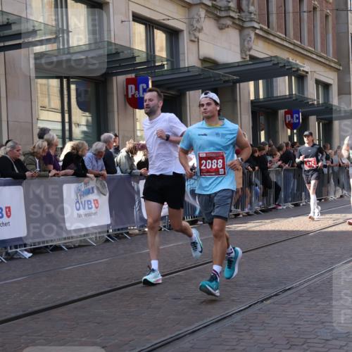13.09.2026 - 21. swb-Marathon Bremen Strokosch-Dieckow http://msf.ph/oto/10329785 13.09.2026 13:21:50 Ziel 141, 148, 1209, 1601, 1645, 2051, 2499, 3021, 3652, 4204, 4211, 5193, 6621, 7625, 7917, 8438, 8447, 8452, 8574, 8924, 9599, 9668, 9839, 572, 1130, 1209, 1254, 2088, 2397, 2570, 3290, 3338, 3435, 3655, 3695, 3774, 3930, 3934, 4581, 4735, 5542, 6865, 6976, 7098, 7176, 8184, 8270, 8384, 8438, 8730, 8947, 9048, 9059, 9421, 10120, 13145 meine-sportfotos.de