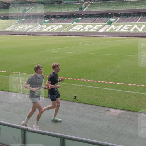 13.09.2026 - 21. swb-Marathon Bremen Michael Burmester http://msf.ph/oto/10329810 13.09.2026 13:00:42 Laufen im Stadion 135, 232, 242, 260, 282, 318, 342, 440, 651, 687, 745, 1080, 1166, 1209, 1368, 1448, 1493, 1494, 1516, 1582, 1650, 1861, 1896, 1935, 1963, 2088, 2289, 2293, 2306, 2322, 2370, 2409, 2427, 2481, 2485, 2490, 2491, 2517, 2560, 2561, 2570, 2627, 2658, 2686, 2700, 2708, 2781, 2806, 2899, 2906, 2914, 2953, 2961, 2967, 3015, 3076, 3105, 3124, 3145, 3168, 3173, 3190, 3273, 3354, 3372, 3374, 3375, 3385, 3480, 3524, 3526, 3531, 3642, 3652, 3729, 3774, 3855, 3856, 3861, 3930 meine-sportfotos.de
