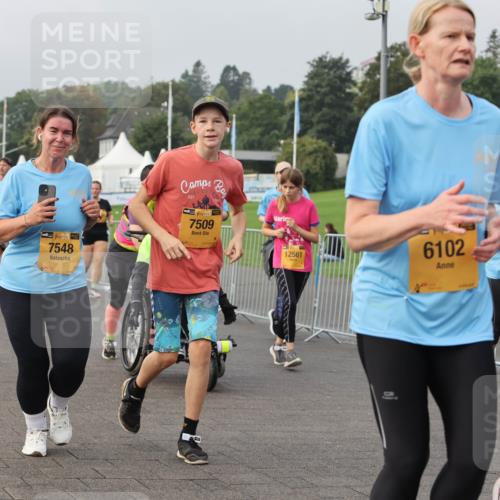 13.09.2026 - Kiel Lauf Andreas Tolksdorf http://msf.ph/oto/10329900 13.09.2026 09:31:16 Kiellinie 10326, 10325, 38, 7548, 38, 7509, 12561, 6102 meine-sportfotos.de