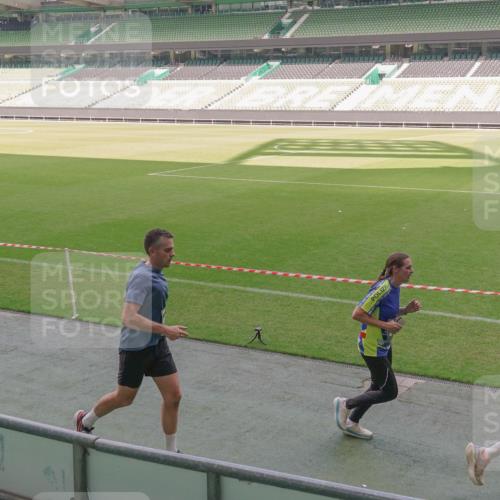 13.09.2026 - 21. swb-Marathon Bremen Michael Burmester http://msf.ph/oto/10330030 13.09.2026 13:01:07 Laufen im Stadion 135, 242, 260, 282, 318, 342, 440, 531, 651, 687, 930, 946, 1006, 1067, 1209, 1368, 1436, 1448, 1493, 1494, 1582, 1650, 1861, 1896, 1935, 1963, 2033, 2047, 2062, 2088, 2293, 2306, 2322, 2370, 2409, 2427, 2481, 2485, 2490, 2491, 2517, 2560, 2561, 2627, 2638, 2658, 2686, 2700, 2708, 2781, 2906, 2914, 2967, 3076, 3105, 3145, 3168, 3173, 3273, 3354, 3372, 3374, 3375, 3385, 3480, 3524, 3526, 3642, 3667, 3729, 3774, 3806, 3855, 3856, 3861, 3930 meine-sportfotos.de