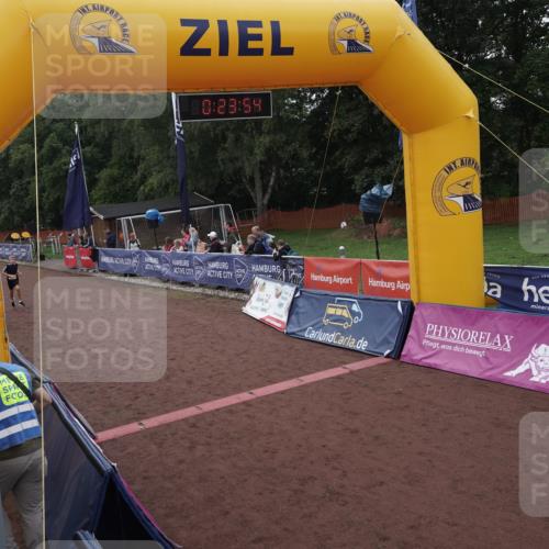 13.09.2026 - Airport Race Dennis Weichert http://msf.ph/oto/10330071 13.09.2026 10:24:28 Ziel 5018, 5145, 5147 meine-sportfotos.de
