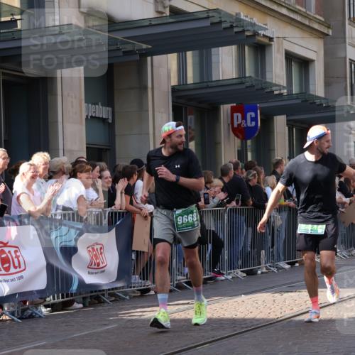 13.09.2026 - 21. swb-Marathon Bremen Strokosch-Dieckow http://msf.ph/oto/10330104 13.09.2026 13:22:00 Ziel 1601, 1645, 1933, 2499, 3021, 3652, 3855, 4204, 4211, 6621, 7625, 7917, 8447, 8574, 9668, 9839, 141, 148, 572, 1209, 1254, 2051, 2397, 3290, 3338, 3652, 3695, 3774, 3934, 4581, 4735, 5193, 6865, 6976, 7098, 8438, 8452, 8924, 8947, 9059, 9421, 9599, 10120 meine-sportfotos.de
