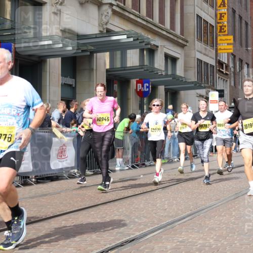 13.09.2026 - 21. swb-Marathon Bremen Strokosch-Dieckow http://msf.ph/oto/10330199 13.09.2026 11:02:38 Ziel 10185, 10190, 10296, 10528, 10598, 10633, 10715, 10731, 10783, 10945, 10954, 10955, 10985, 11095, 11096, 11107, 11313, 11564, 11697, 11701, 11719, 11730, 11776, 11785, 11836, 12071, 12214, 12247, 12421, 12432, 12448, 12465, 12483, 10153, 10154, 10273, 10274, 10278, 10338, 10738, 10885, 10915, 10943, 11137, 11261, 11505, 11508, 11526, 11554, 11662, 11853, 11886, 11890, 11945, 12154, 12169, 12252, 12429, 12451, 12489 meine-sportfotos.de
