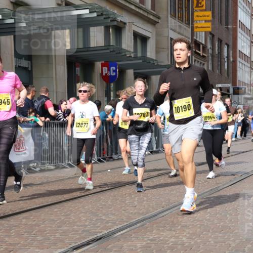 13.09.2026 - 21. swb-Marathon Bremen Strokosch-Dieckow http://msf.ph/oto/10330249 13.09.2026 11:02:39 Ziel 10185, 10190, 10296, 10528, 10598, 10633, 10715, 10727, 10731, 10783, 10945, 10954, 10955, 10985, 11070, 11095, 11096, 11107, 11313, 11564, 11676, 11697, 11701, 11719, 11730, 11776, 11785, 11836, 12071, 12214, 12247, 12421, 12432, 12448, 12465, 12483, 10153, 10154, 10190, 10273, 10274, 10278, 10338, 10738, 10885, 10915, 10985, 11137, 11261, 11505, 11508, 11526, 11554, 11662, 11776, 11853, 11886, 11890, 11945, 12154, 12169, 12252, 12429, 12451, 12489 meine-sportfotos.de