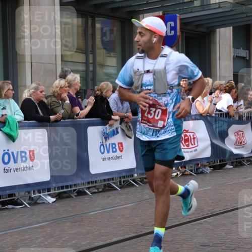 13.09.2026 - 21. swb-Marathon Bremen Strokosch-Dieckow http://msf.ph/oto/10330292 13.09.2026 13:22:05 Ziel 1601, 1645, 1933, 2481, 2499, 3021, 3855, 4204, 4211, 4697, 6621, 6891, 7625, 7917, 8447, 8574, 9668, 141, 148, 572, 1209, 1645, 2051, 3021, 3338, 3652, 3774, 3934, 4581, 4735, 5193, 6976, 7098, 8438, 8452, 8924, 8947, 9421, 9599, 9839, 10120 meine-sportfotos.de