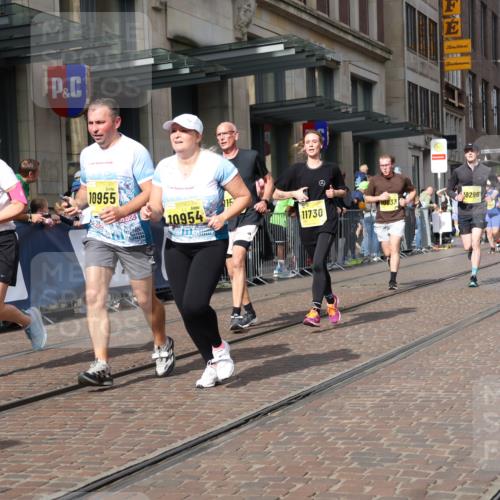13.09.2026 - 21. swb-Marathon Bremen Strokosch-Dieckow http://msf.ph/oto/10330385 13.09.2026 11:02:42 Ziel 10185, 10195, 10296, 10528, 10531, 10598, 10633, 10715, 10727, 10731, 10783, 10954, 10955, 10959, 11070, 11095, 11107, 11313, 11493, 11564, 11676, 11697, 11719, 11730, 11785, 11836, 12071, 12214, 12247, 12421, 12432, 12448, 12465, 12483, 10154, 10190, 10273, 10274, 10278, 10338, 10738, 10783, 10885, 10945, 10985, 11096, 11137, 11261, 11505, 11508, 11526, 11554, 11662, 11701, 11776, 11890, 11945, 12154, 12169, 12252, 12429, 12451, 12489 meine-sportfotos.de