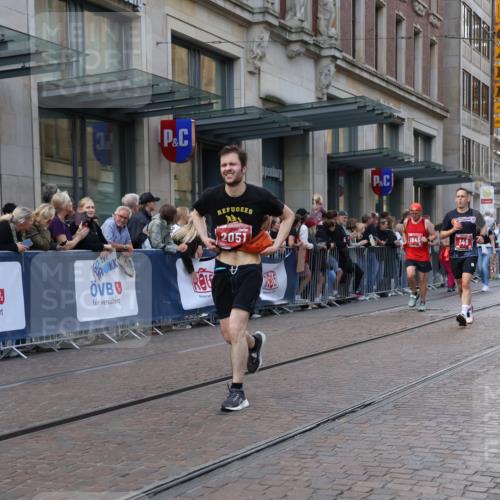 13.09.2026 - 21. swb-Marathon Bremen Strokosch-Dieckow http://msf.ph/oto/10330406 13.09.2026 13:22:10 Ziel 388, 1933, 2402, 2481, 2499, 3855, 4204, 4211, 4483, 4697, 6621, 6891, 7586, 8447, 8547, 8574, 8694, 9668, 141, 148, 1209, 1601, 1645, 2051, 3021, 3338, 3652, 3774, 4581, 5193, 6621, 6976, 7098, 7625, 7917, 8438, 8452, 8924, 8947, 9599, 9839, 10120 meine-sportfotos.de