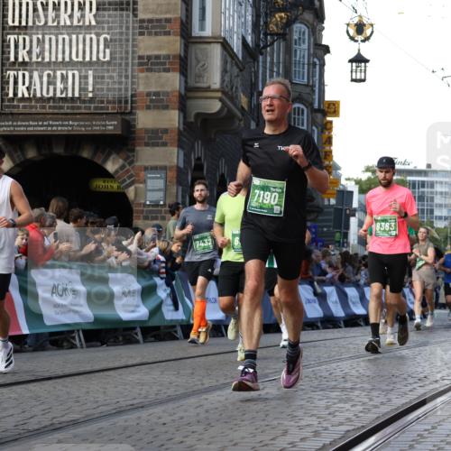 13.09.2026 - 21. swb-Marathon Bremen Strokosch-Dieckow http://msf.ph/oto/10330511 13.09.2026 13:15:02 Ziel 199, 615, 616, 889, 1455, 1748, 2251, 2847, 2971, 2997, 3012, 3057, 3175, 3206, 3821, 3834, 4097, 4226, 4246, 4569, 4586, 4685, 5239, 5315, 5649, 5962, 6472, 7251, 7782, 8366, 8409, 9242, 10016, 1664, 3357, 3743, 4111, 4382, 4992, 5003, 5149, 5385, 5417, 6351, 6521, 6773, 6902, 7432, 7497, 7515, 7730, 9253, 9338, 9363, 9483, 13137, 13139 meine-sportfotos.de