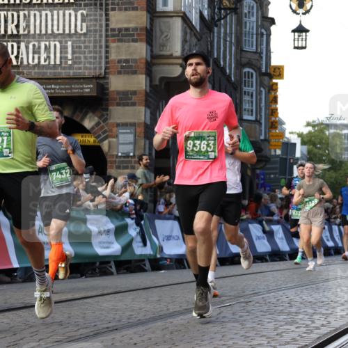 13.09.2026 - 21. swb-Marathon Bremen Strokosch-Dieckow http://msf.ph/oto/10330546 13.09.2026 13:15:04 Ziel 199, 615, 616, 889, 1455, 1748, 2251, 2847, 2971, 2997, 3012, 3057, 3175, 3206, 3834, 4097, 4226, 4246, 4569, 4586, 4685, 4968, 5239, 5315, 5649, 5796, 5962, 6404, 6472, 7251, 7782, 8366, 8409, 9242, 9523, 10016, 13141, 1664, 3357, 3743, 4111, 4382, 4992, 5003, 5149, 5385, 6011, 6773, 6902, 7432, 7497, 7515, 7717, 7730, 9253, 9338, 9483, 13137, 13139 meine-sportfotos.de