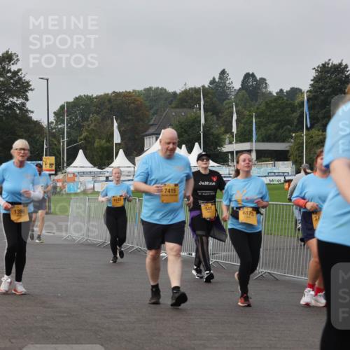13.09.2026 - Kiel Lauf Andreas Tolksdorf http://msf.ph/oto/10330636 13.09.2026 09:32:32 Kiellinie 8103, 1396, 7415, 6143, 543, 6173 meine-sportfotos.de