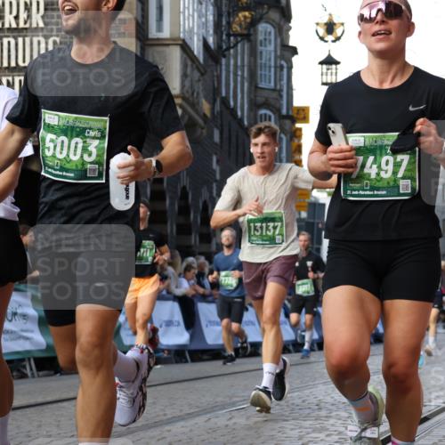 13.09.2026 - 21. swb-Marathon Bremen Strokosch-Dieckow http://msf.ph/oto/10330765 13.09.2026 13:15:13 Ziel 615, 616, 889, 1455, 1510, 1748, 2383, 2847, 3057, 3175, 3206, 3504, 3717, 4097, 4226, 4246, 4569, 4968, 5294, 5298, 5315, 5471, 5649, 5796, 5962, 6379, 6404, 6472, 6528, 6717, 7190, 7251, 8238, 8409, 9523, 9797, 13141, 3743, 4111, 4646, 4663, 6011, 6526, 7291, 7346, 7717, 7730, 8086, 8254, 8255 meine-sportfotos.de