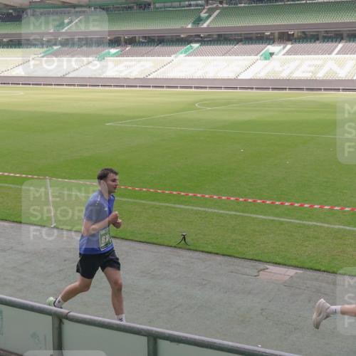 13.09.2026 - 21. swb-Marathon Bremen Michael Burmester http://msf.ph/oto/10330790 13.09.2026 13:02:20 Laufen im Stadion 150, 282, 318, 440, 531, 722, 930, 936, 946, 1006, 1067, 1163, 1250, 1436, 1448, 1460, 1582, 1611, 1896, 2033, 2047, 2062, 2276, 2292, 2345, 2364, 2370, 2378, 2421, 2491, 2513, 2561, 2627, 2638, 2666, 2668, 2779, 2900, 2987, 3013, 3044, 3114, 3163, 3164, 3187, 3248, 3258, 3294, 3334, 3372, 3374, 3375, 3392, 3460, 3496, 3526, 3527, 3576, 3585, 3603, 3667, 3721, 3806, 3852, 3893, 3938, 3970, 3983, 4000, 4077, 4133, 4506, 4558 meine-sportfotos.de