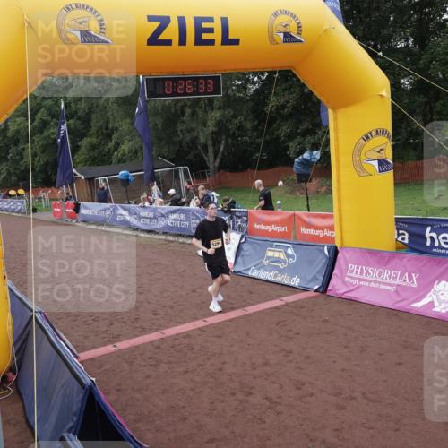 13.09.2026 - Airport Race Dennis Weichert http://msf.ph/oto/10330997 13.09.2026 10:27:07 Ziel 689, 4195, 5294 meine-sportfotos.de