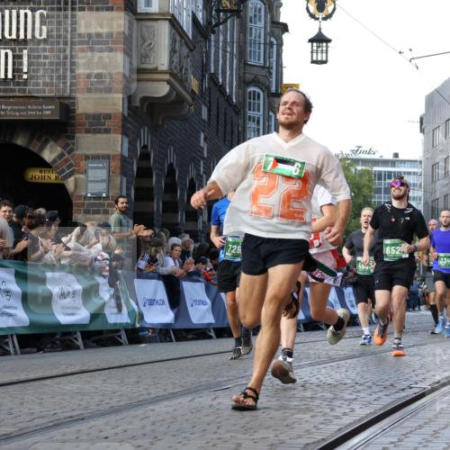 13.09.2026 - 21. swb-Marathon Bremen Strokosch-Dieckow http://msf.ph/oto/10331192 13.09.2026 13:15:25 Ziel 1510, 1664, 2383, 3357, 3504, 3717, 4382, 4992, 5003, 5149, 5294, 5298, 5385, 5417, 5471, 6351, 6379, 6521, 6528, 6717, 6773, 6902, 7190, 7432, 7497, 7515, 8238, 9253, 9338, 9363, 9483, 9797, 13137, 13139, 1033, 1445, 3346, 4212, 4653, 4663, 5533, 6162, 6526, 7203, 7291, 7992, 9029, 9391, 9475, 9777 meine-sportfotos.de
