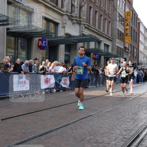 13.09.2026 - 21. swb-Marathon Bremen Strokosch-Dieckow http://msf.ph/oto/10331288 13.09.2026 13:22:36 Ziel 913, 1809, 1935, 1963, 2040, 2367, 2771, 2806, 2914, 3098, 3145, 3233, 3560, 5114, 6707, 6737, 6792, 7909, 8377, 8551, 8646, 8671, 8672, 8819, 8820, 9090, 9510, 9921, 388, 1933, 2402, 2481, 2499, 2771, 3855, 4204, 4211, 4483, 4697, 6891, 7586, 8447, 8547, 8574, 8694, 9090, 9668 meine-sportfotos.de