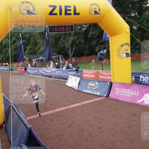 13.09.2026 - Airport Race Dennis Weichert http://msf.ph/oto/10331291 13.09.2026 10:28:34 Ziel 5022, 5023, 5094 meine-sportfotos.de