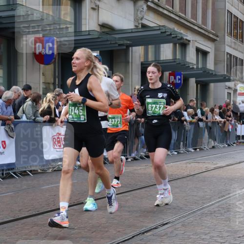 13.09.2026 - 21. swb-Marathon Bremen Strokosch-Dieckow http://msf.ph/oto/10331379 13.09.2026 13:22:38 Ziel 913, 1809, 1935, 1963, 2040, 2367, 2806, 2914, 3098, 3145, 3233, 3560, 5114, 6707, 6737, 6792, 7909, 8377, 8551, 8646, 8671, 8672, 8819, 8820, 9921, 388, 1933, 2402, 2481, 2771, 3855, 4204, 4211, 4483, 4697, 6891, 7586, 8447, 8547, 8574, 8694, 9090, 9510, 9668 meine-sportfotos.de