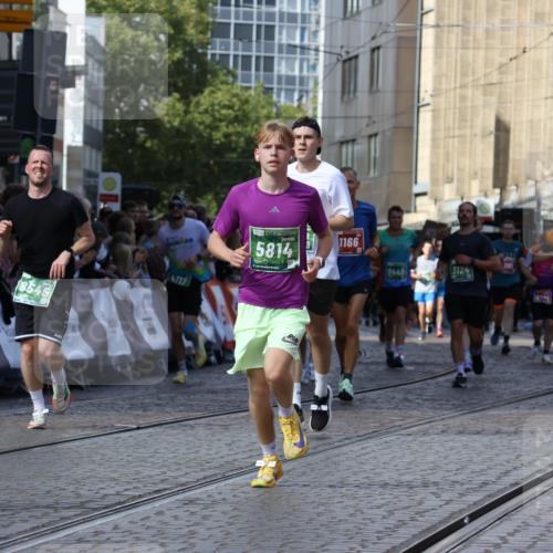 13.09.2026 - 21. swb-Marathon Bremen Strokosch-Dieckow http://msf.ph/oto/10331435 13.09.2026 13:25:26 Ziel 972, 1080, 1166, 1264, 1436, 1448, 2322, 3105, 4091, 4113, 4459, 4507, 4918, 4973, 6079, 6544, 6943, 7306, 7326, 7409, 8245, 9036, 9073, 9152, 9360, 9493, 13088, 191, 209, 1650, 1752, 3124, 3186, 3806, 4717, 4927, 5703, 5755, 5814, 8545, 8597, 8890, 9440, 9468, 9506 meine-sportfotos.de