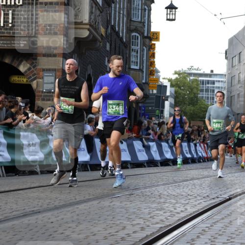 13.09.2026 - 21. swb-Marathon Bremen Strokosch-Dieckow http://msf.ph/oto/10331494 13.09.2026 13:15:29 Ziel 1510, 1664, 2383, 3357, 3504, 3717, 3743, 4111, 4382, 4992, 5003, 5149, 5294, 5298, 5385, 5417, 6351, 6521, 6717, 6773, 6902, 7190, 7432, 7497, 7515, 7717, 7730, 8238, 9253, 9338, 9363, 9483, 13137, 13139, 1033, 1445, 3346, 3536, 3836, 3991, 4212, 4573, 4653, 5533, 5588, 6162, 6515, 7203, 7992, 9029, 9391, 9475, 9777, 13249 meine-sportfotos.de