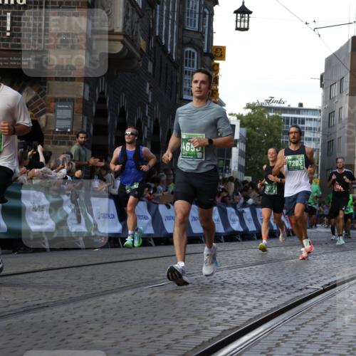 13.09.2026 - 21. swb-Marathon Bremen Strokosch-Dieckow http://msf.ph/oto/10331519 13.09.2026 13:15:31 Ziel 1664, 2383, 3357, 3743, 4111, 4382, 4992, 5003, 5149, 5294, 5298, 5385, 5417, 6011, 6351, 6521, 6717, 6773, 6902, 7190, 7432, 7497, 7515, 7717, 7730, 9253, 9338, 9363, 9483, 13137, 13139, 1033, 1445, 2733, 3119, 3346, 3536, 3836, 3991, 4212, 4573, 4653, 5533, 5588, 6162, 6515, 7203, 9029, 9391, 9475, 9777, 13249 meine-sportfotos.de