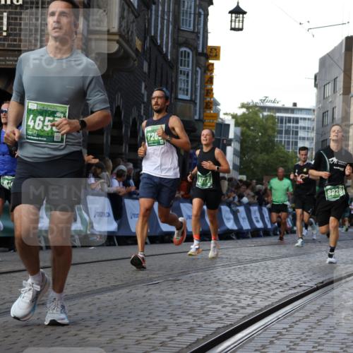 13.09.2026 - 21. swb-Marathon Bremen Strokosch-Dieckow http://msf.ph/oto/10331590 13.09.2026 13:15:33 Ziel 1664, 3357, 3743, 4111, 4382, 4992, 5003, 5149, 5294, 5385, 5417, 6011, 6351, 6521, 6773, 6902, 7190, 7432, 7497, 7515, 7717, 7730, 8086, 8254, 8255, 9253, 9338, 9363, 9483, 13137, 13139, 1033, 2733, 3119, 3422, 3536, 3689, 3836, 3991, 4573, 5533, 5588, 6162, 6515, 9029, 9475, 9777, 13249 meine-sportfotos.de