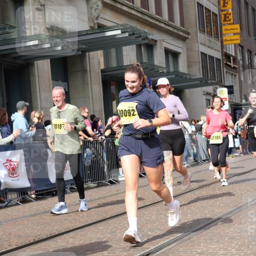 13.09.2026 - 21. swb-Marathon Bremen Strokosch-Dieckow http://msf.ph/oto/10331683 13.09.2026 11:03:14 Ziel 10090, 10091, 10092, 10187, 10309, 10327, 10420, 10569, 10724, 10902, 10904, 10950, 11211, 11411, 11595, 11598, 11655, 11746, 11773, 12074, 12184, 12185, 12611, 10150, 10185, 10195, 10237, 10528, 10531, 10598, 10715, 10724, 10727, 10731, 10959, 11070, 11095, 11313, 11493, 11676, 11697, 11830, 11836, 12068, 12214, 12421, 12432, 12448, 12483 meine-sportfotos.de