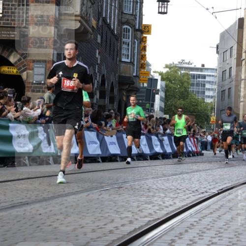 13.09.2026 - 21. swb-Marathon Bremen Strokosch-Dieckow http://msf.ph/oto/10331759 13.09.2026 13:15:36 Ziel 1664, 3357, 3743, 4111, 4382, 4646, 4992, 5003, 5149, 5385, 6011, 6773, 6902, 7346, 7432, 7497, 7515, 7717, 7730, 8086, 8254, 8255, 9253, 9338, 9483, 13137, 13139, 982, 1033, 2733, 3119, 3422, 3536, 3689, 3836, 3991, 4573, 5533, 5588, 6481, 6515, 9122, 9475, 13249 meine-sportfotos.de