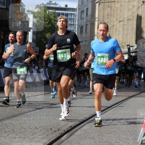 13.09.2026 - 21. swb-Marathon Bremen Strokosch-Dieckow http://msf.ph/oto/10331765 13.09.2026 13:31:32 Ziel 217, 1398, 1479, 2244, 2513, 2802, 3396, 3762, 3800, 4477, 4647, 5673, 5720, 5765, 5846, 6419, 6619, 6732, 7198, 7296, 7359, 7637, 7798, 7812, 7882, 8035, 8097, 8342, 8382, 8726, 9147, 9274, 9337, 9822, 9937, 9969, 9977, 13066, 310, 3115, 3239, 3244, 3278, 3858, 3989, 4164, 4273, 4692, 4998, 5158, 5363, 5426, 5899, 6062, 6100, 6193, 6213, 6354, 6581, 6602, 7032, 7260, 7608, 7941, 7964, 8042, 8078, 8166, 8205, 8206, 8364, 8495, 8522, 9033, 9293, 9568, 9903, 9914, 13151 meine-sportfotos.de