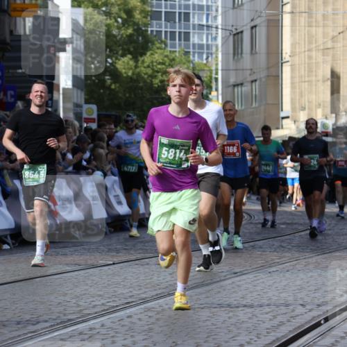 13.09.2026 - 21. swb-Marathon Bremen Strokosch-Dieckow http://msf.ph/oto/10331794 13.09.2026 13:25:26 Ziel 972, 1080, 1166, 1264, 1436, 1448, 2322, 3105, 4091, 4113, 4459, 4507, 4918, 4973, 6079, 6544, 6943, 7306, 7326, 7409, 8245, 9036, 9073, 9152, 9360, 9493, 13088, 191, 209, 1650, 1752, 3124, 3186, 3806, 4717, 4927, 5703, 5755, 5814, 8545, 8597, 8890, 9440, 9468, 9506 meine-sportfotos.de